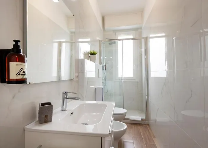 Trevi 4 - The White - B Apartament Mediolan